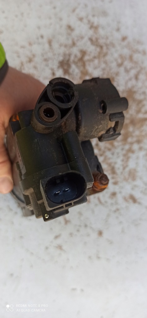 AUDI Q7 FAHRWERKSKOMPRESSOR 7L8616007 4420512661 Product image