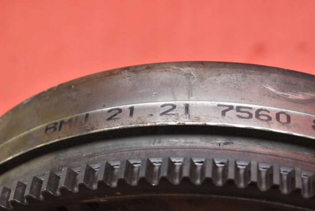 ZWEIMASSENRAD 7560876 BMW E90 E91 2.0i 143 PS 04-10 Product image