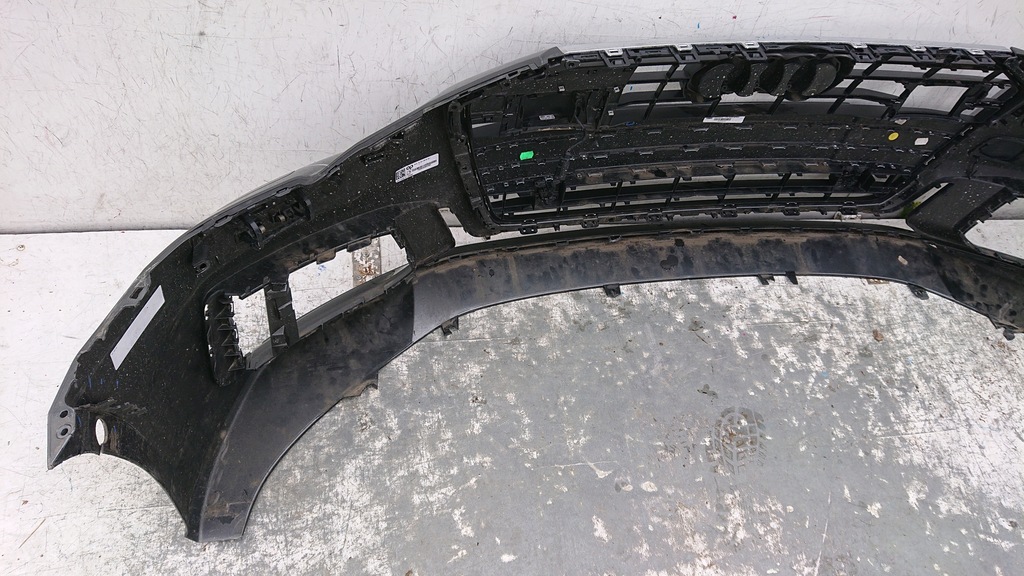 Audi A6 C8 18- 4K0 S-line Frontstoßstange vorne Product image