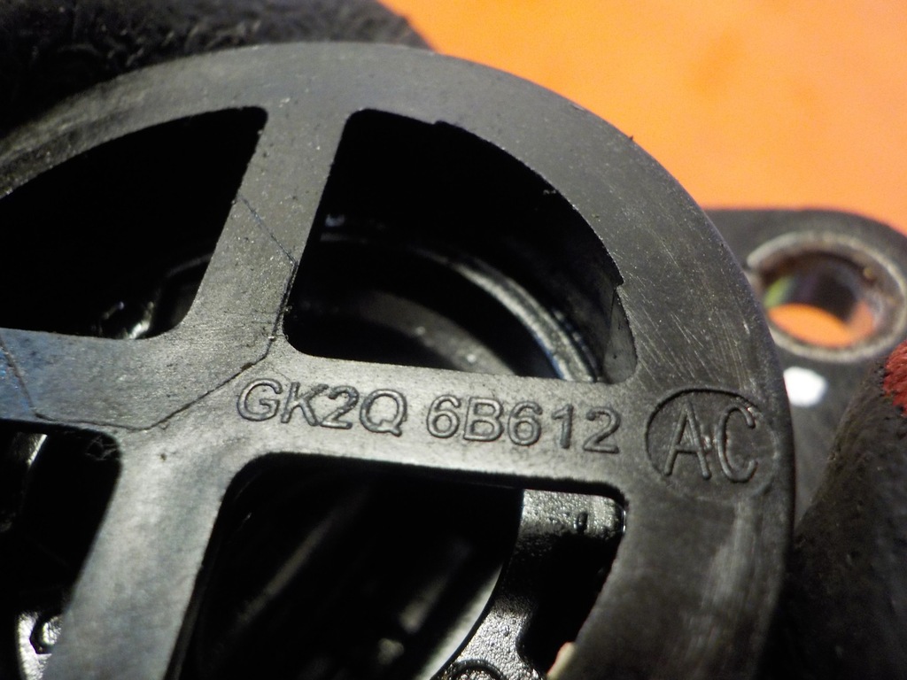 TRANSIT MK8 2.0 TDCI ECOBLUE 22r 185KM BCFB Öleinfülldeckel GK2Q-6B612-AC Product image