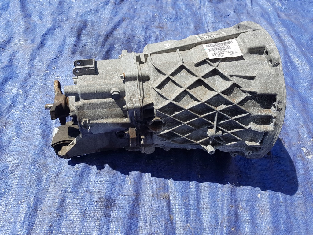 MERCEDES W212 W204 2.2 CDI SCHALTGETRIEBE 711.653 Product image