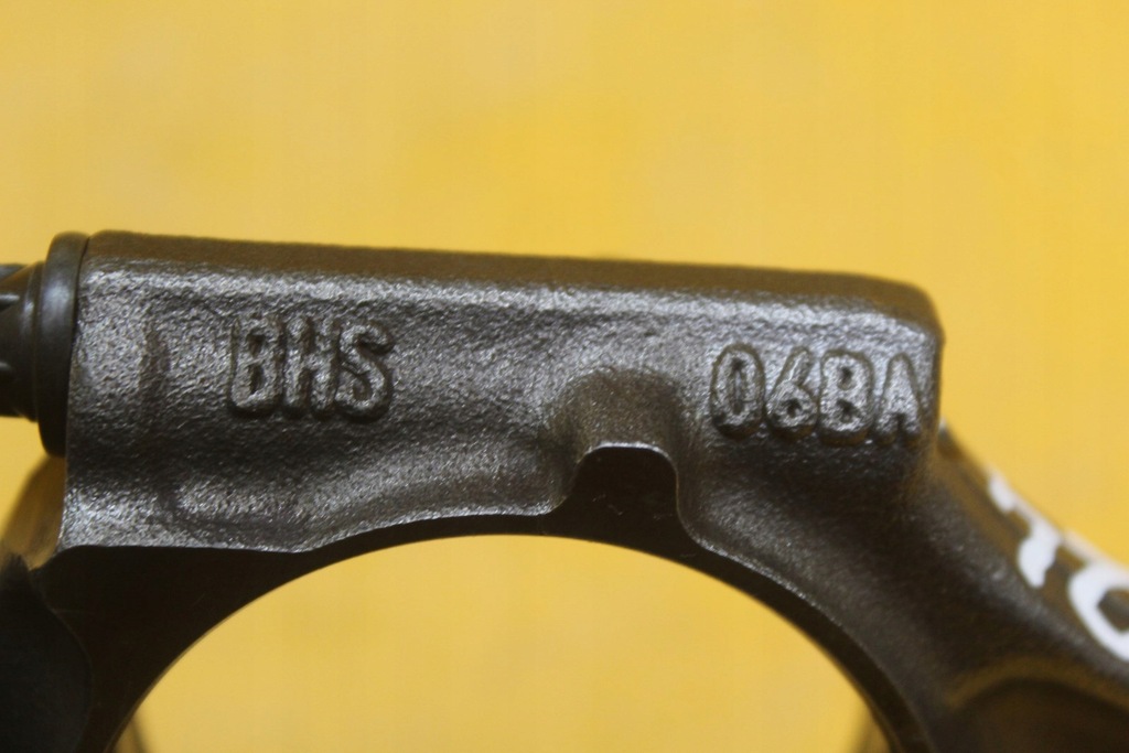 CARK CRANK Audi A4 B6 B7 VW Sitz Skoda 1.8 T BFB 06BA Product image