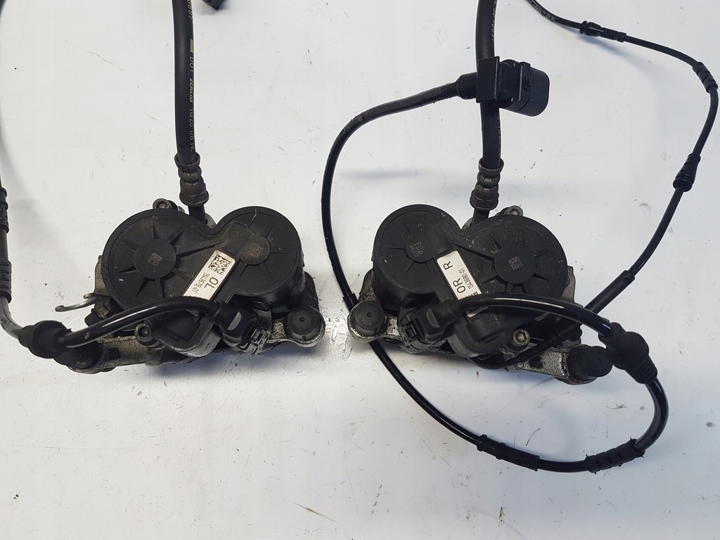 BMW 2 F45 F46 Bremssattel hinten links rechts Product image