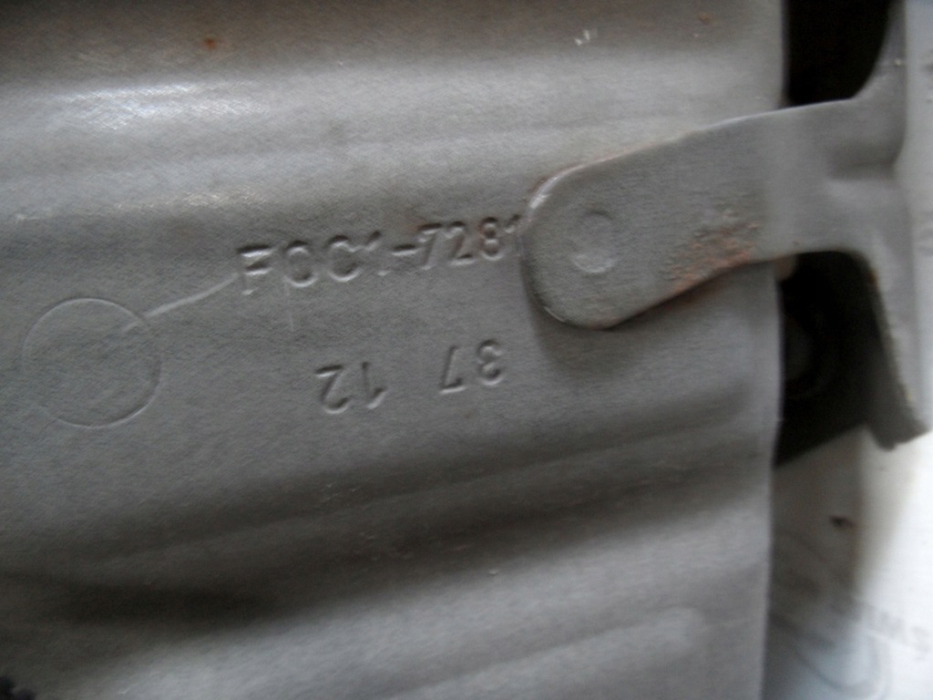 Ford Focus MK3 III 12R Stoßfänger vorne FOC1-72803 Product image