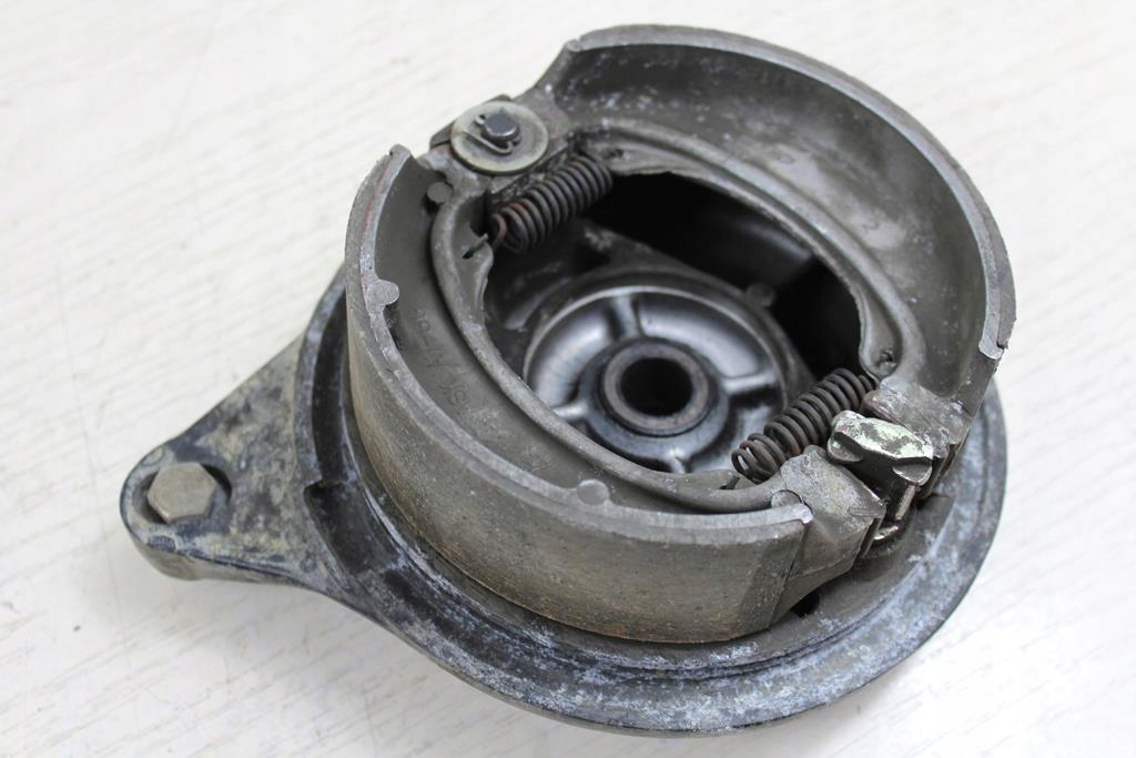 HONDA CM450 PC051 BREMSTROMMEL HINTERE SCHUHE Product image