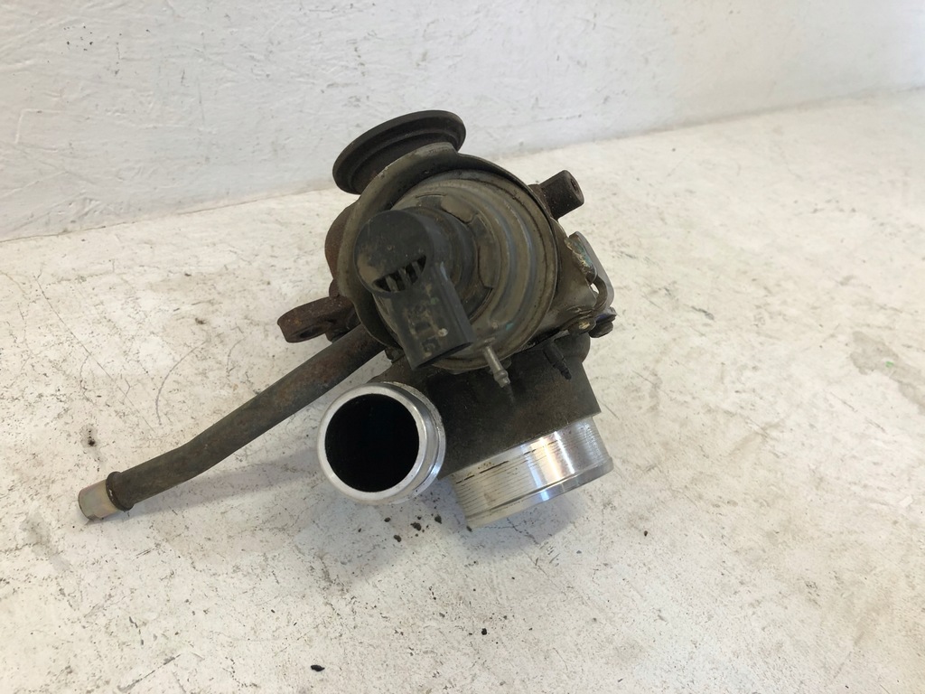 VOLVO Turbine Turbolader Volvo v40 v60 v70 S40 V50 C70 S60 2.0 D D3 12- Product image