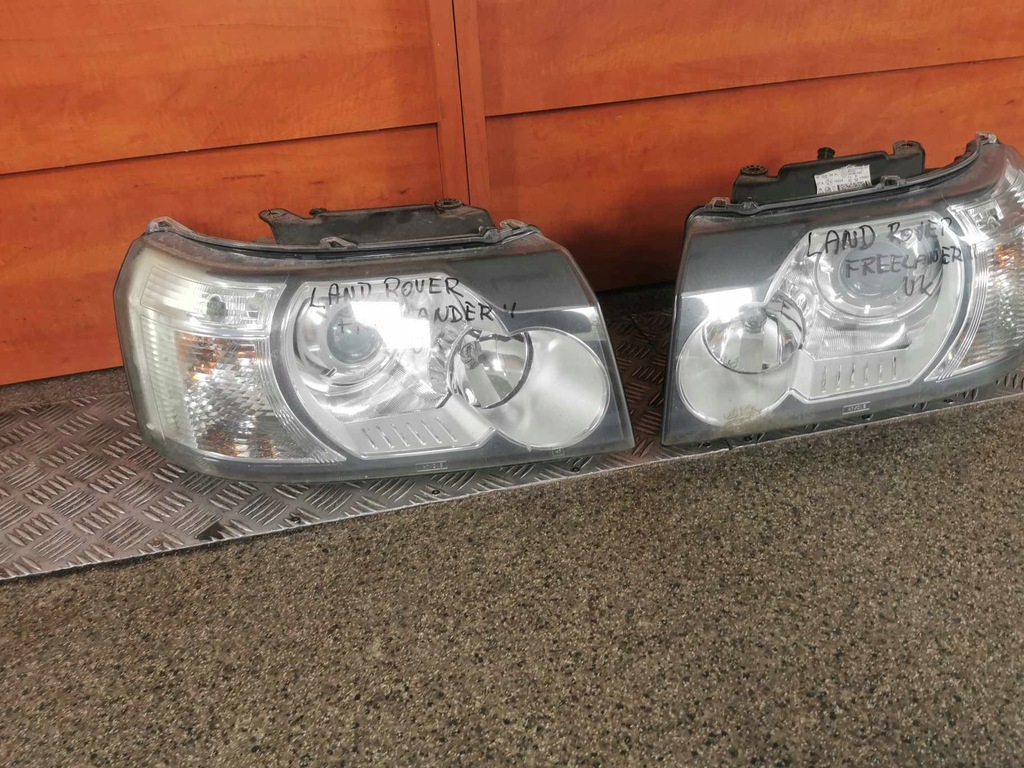 LINKE XENON-LAMPE LAND ROVER FREELANDER II 06-11 UK Product image