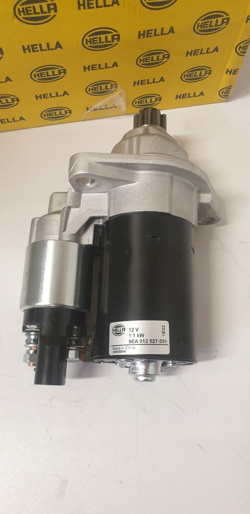 Anlasser HELLA 8EA 012 527-551 Audi Seat Skoda Volkswagen 12 V 2 Löcher Product image