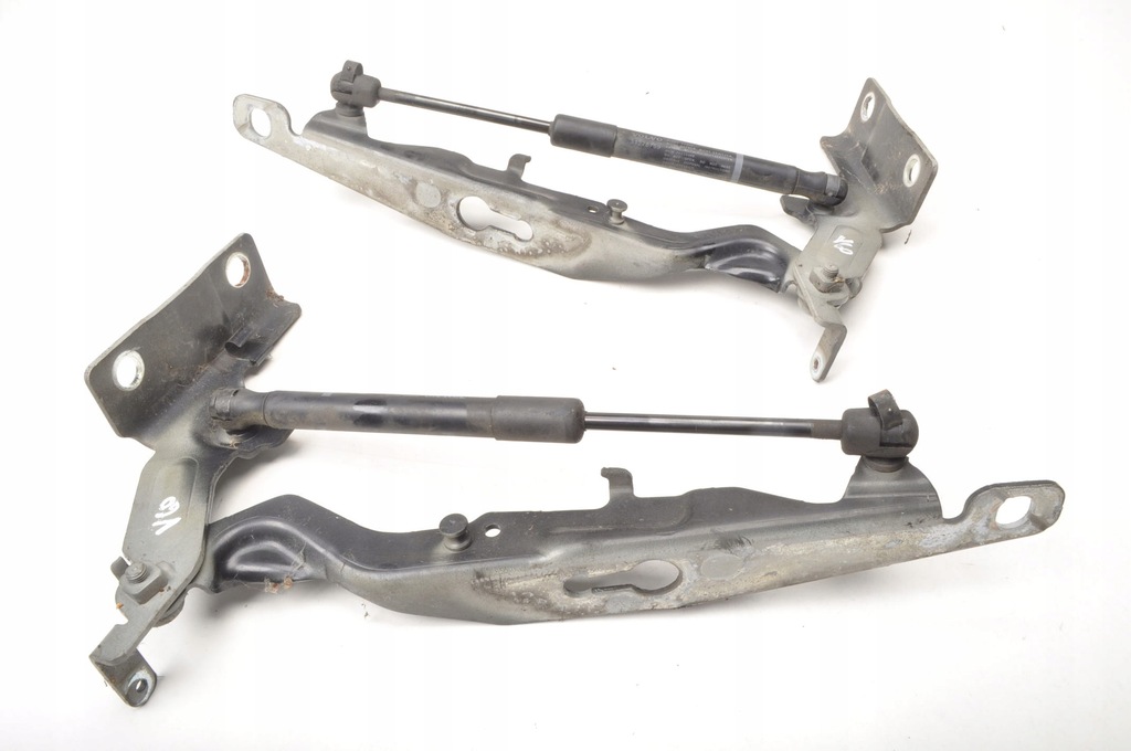 VOLVO S60 II V60 Motorhaubenscharnier 30799178 30799179 SET Product image