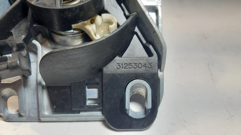 Volvo S60 2011 Schlösser Product image