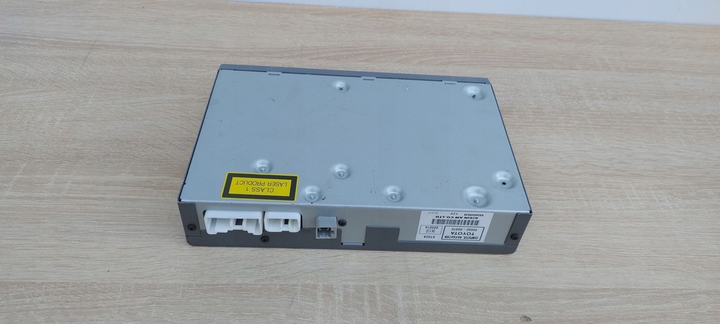 NAVIGATIONSLESER FÜR TOYOTA RAV4 AVENSIS LAND CRUISER Product image