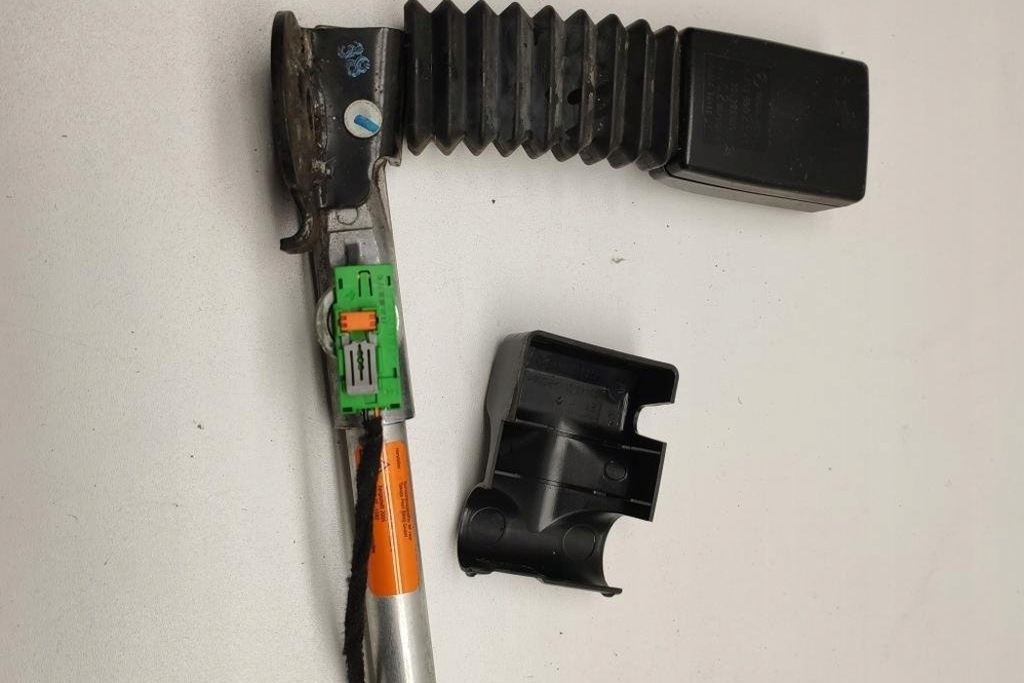Mercedes-Benz CLK (C209) A2038602869 2,1L Product image