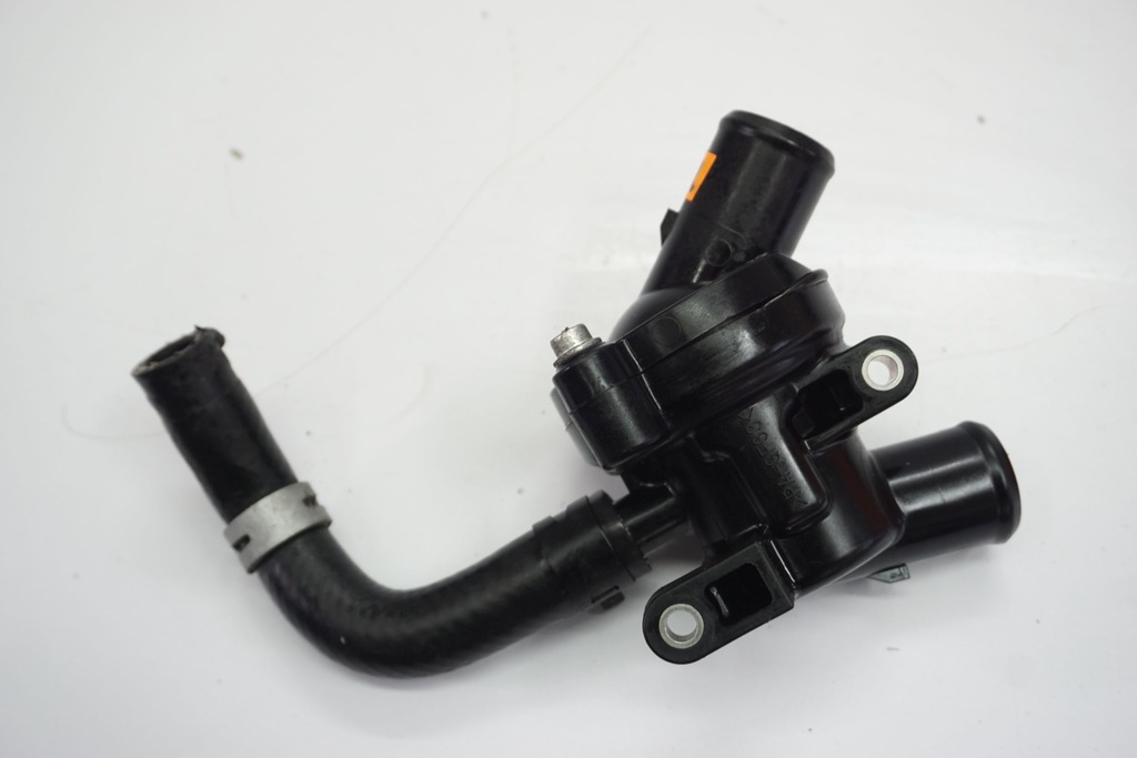 YAMAHA MT-09 21–23 THERMOSTAT + GEHÄUSE + WASSERROHRSCHLAUCH Product image