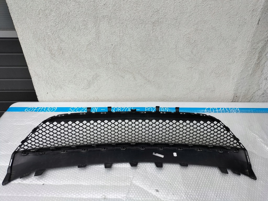 MERCEDES V-KLASSE W447 VORDERER STOßSTANGENKITTER (SZCZECIN-GORZÓW -POZNAŃ) NR. 122 Product image