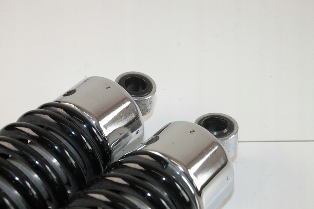TRIUMPH ROCKET III 3 2300 STOSSDÄMPFER HINTERRADAUFHÄNGUNG Product image