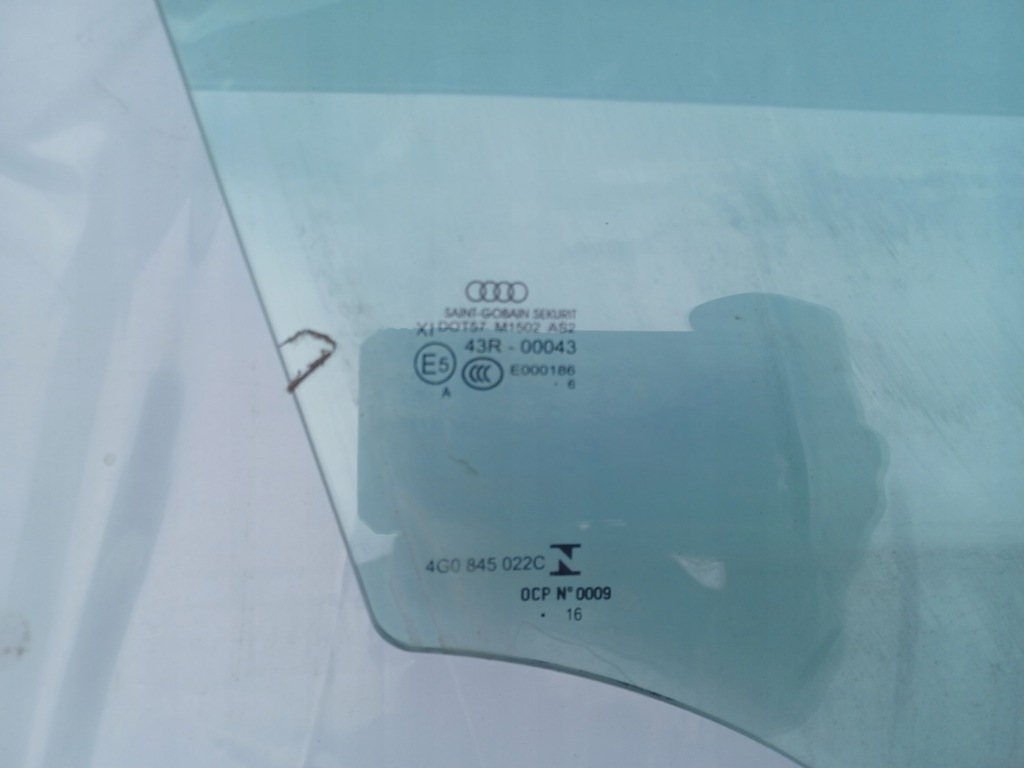AUDI A6 C7 4G0 TÜRSCHEIBE, VORNE RECHTS, DOPPELT VERKlebt 4G0845022C Product image