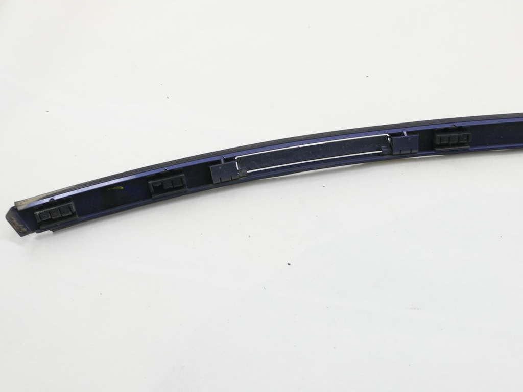 BMW E82 DACHSPIEGEL L. 381 LE MANS BLAU Product image