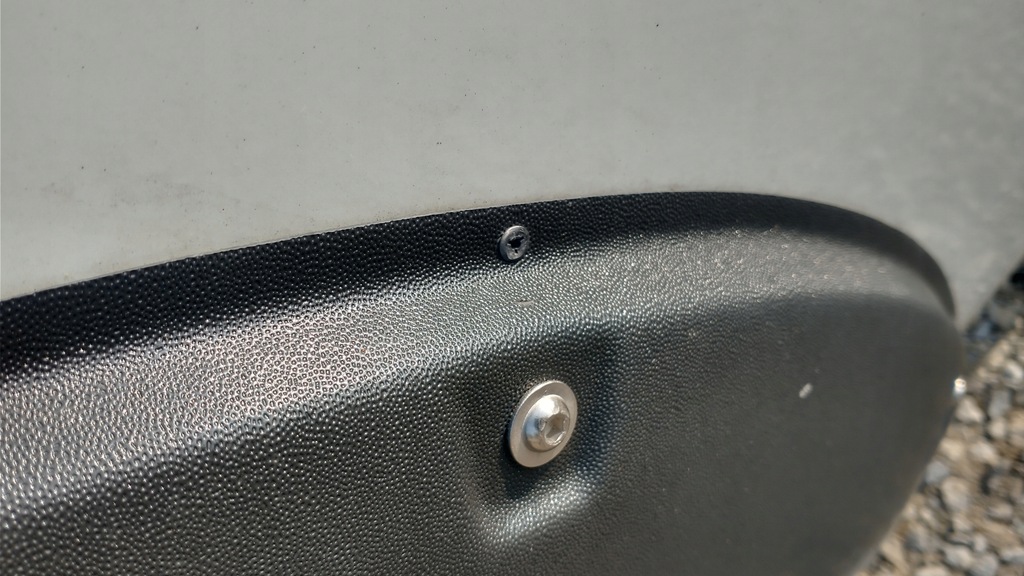 MITSUBISHI L200 FIAT FULLBACK PAKA HECKKOTFLÜGEL Product image