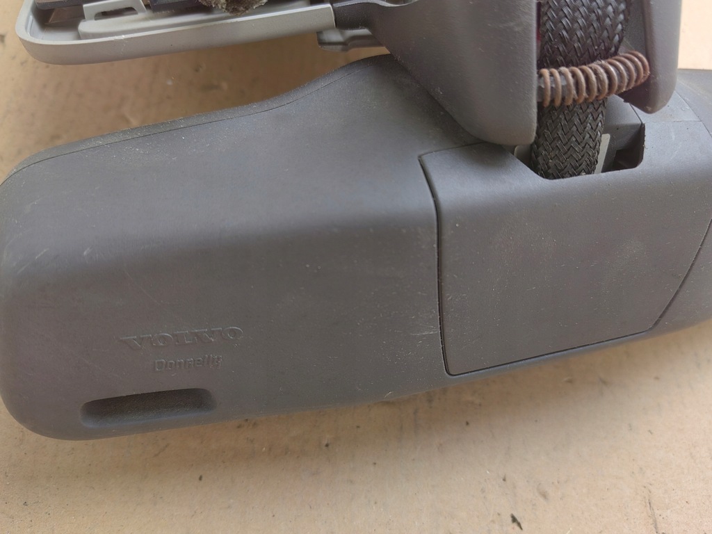 KABINENBELEUCHTUNG INNENSPIEGEL VOLVO 8685433 Product image