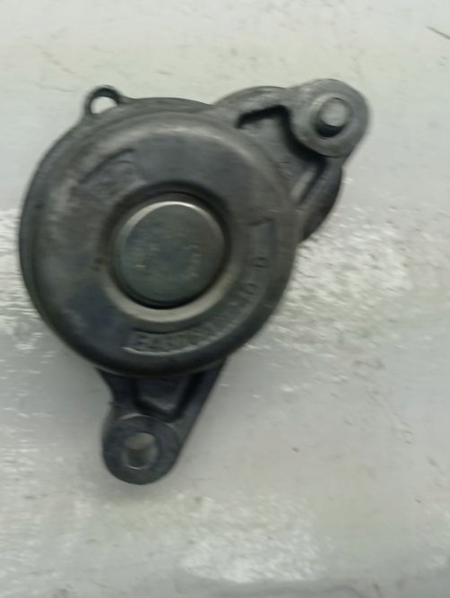 ZAHNRIEMENSPANNER MERCEDES X253 W205 W213 AMG C43 3.0 V6 276.823 Product image