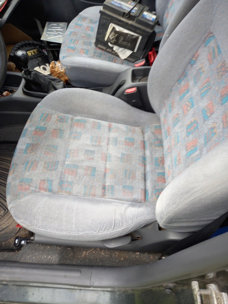 Streifen für rechte Rückleuchte DAEWOO LANOS 96-2000 1.6 Benzin Product image