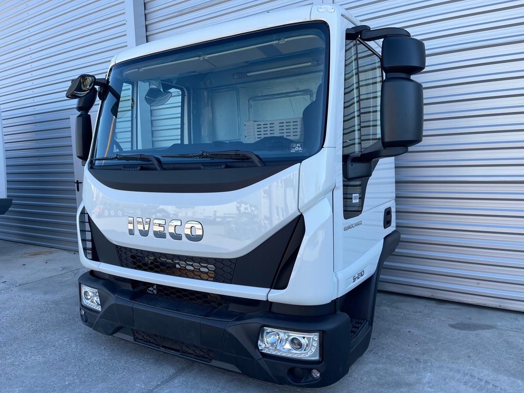 IVECO EUROCARGO MLC 75, 120.150 TAGE KABINE NIEDRIGER STOßSTANGE Product image