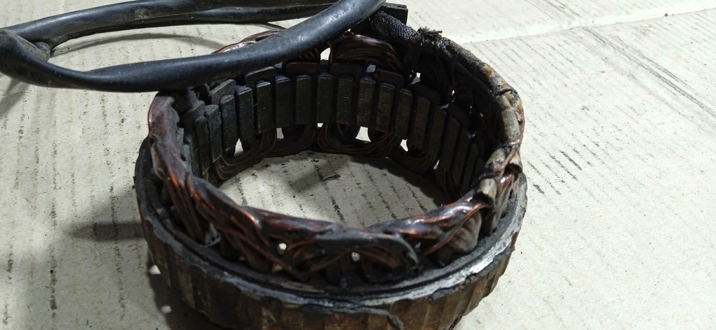 YAMAHA XJ 600 84-89 XS 400 LICHTMASCHINE STATOR LICHTMASCHINE WICKLUNG Product image
