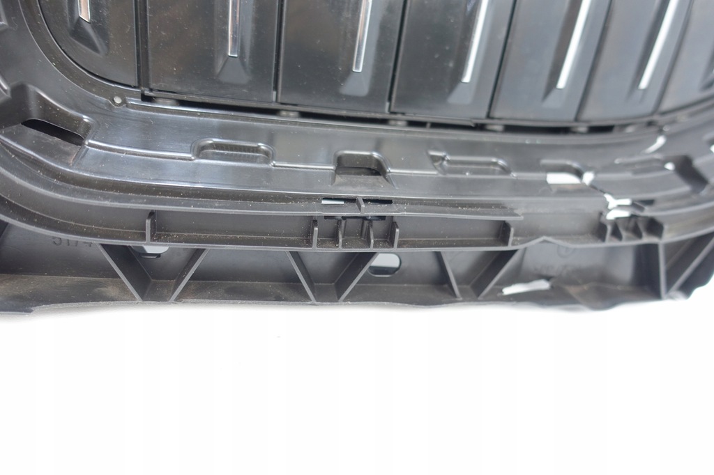 BMW 8 G14 G15 G16 Lenkblau Lufteinlass vorne 187156-10 Product image