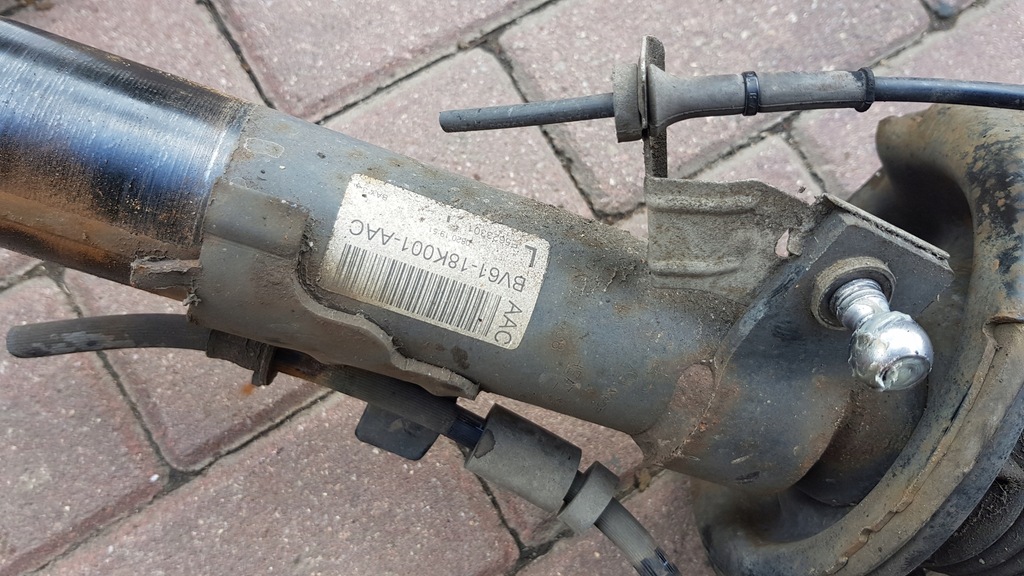STOSSDÄMPFER VORNE LINKS FORD FOCUS MK3 1.0 Product image