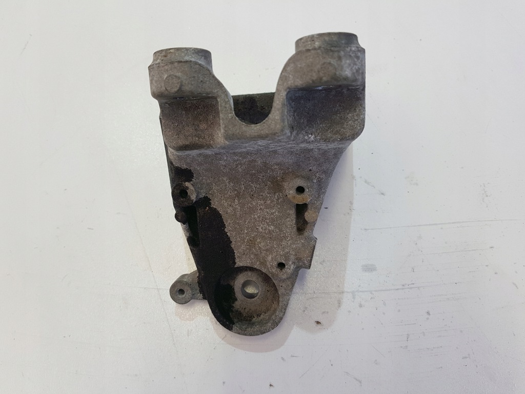 BMW F30 F31 F34 F36 320d Motorlager Product image