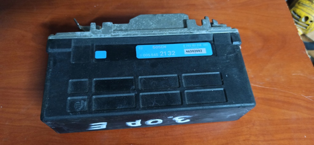 MERCEDES W124 E W201 COMPUTER ABS CONTROLLER BOSCH Product image
