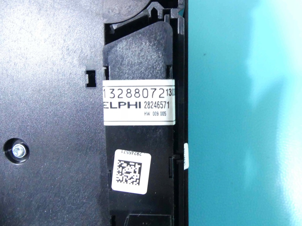 RADIOPANEL NAVI OPEL ASTRA IV J Product image