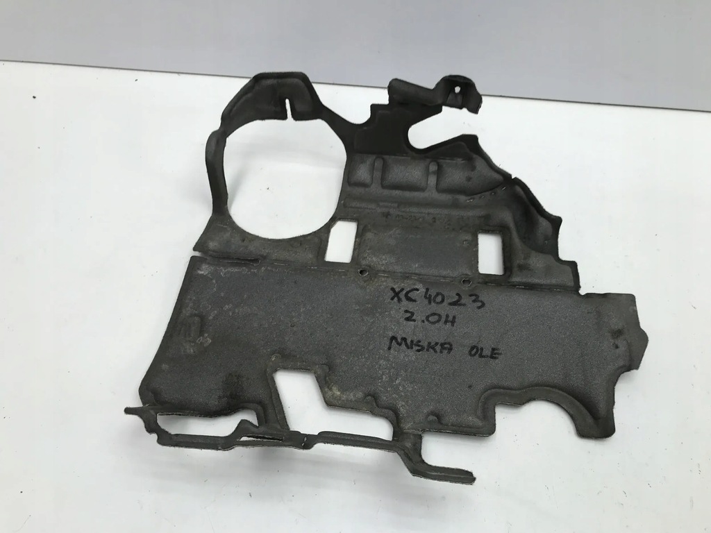 VOLVO XC 40 XC40 2023 2.0 HYBRID-GEHÄUSE-ÖLWANNENABDECKUNG 32335621 Product image