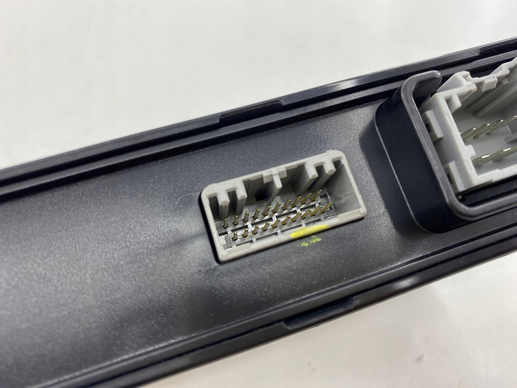 Feststellbremsen-Steuermodul Tesla S EU ORG Product image