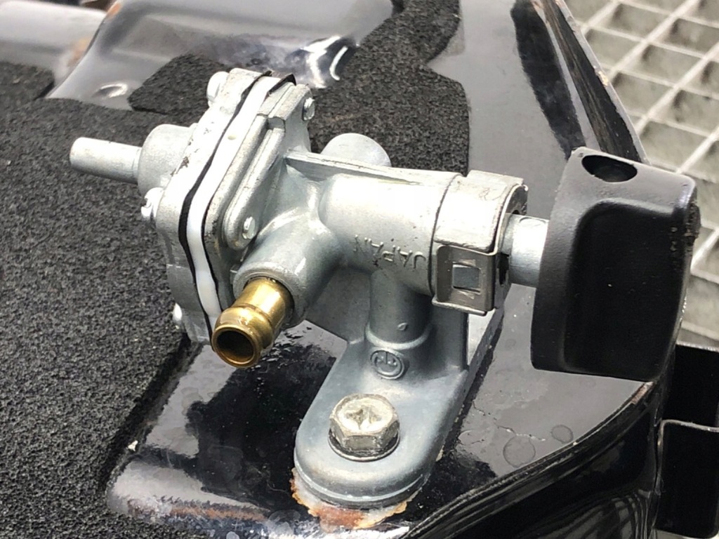 KRAFTSTOFFTANK SUZUKI KM BAK Product image