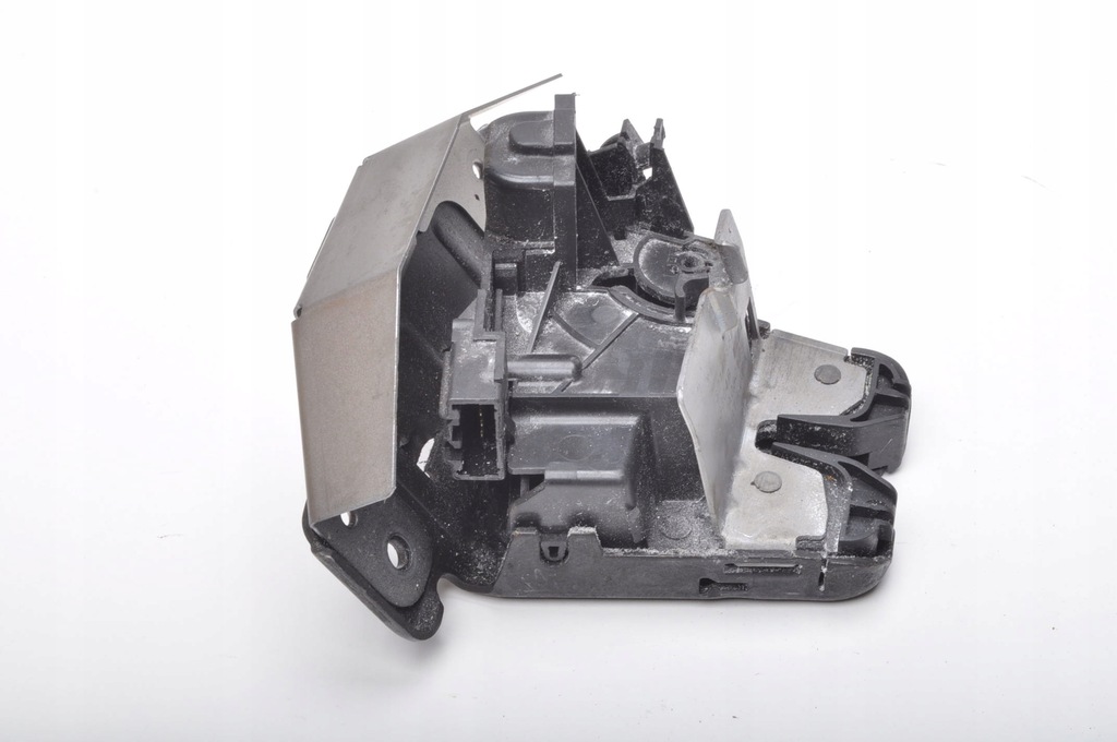 VOLVO XC60 II KOFFERRAUMHEBERSCHLOSS 2023R 32149882 Product image