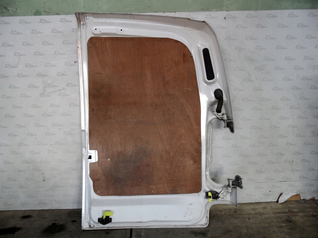 Citroen Berlingo II heben 15r Tür nach hinten nach hinten Product image