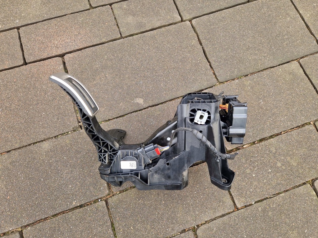 VW Audi Skoda Sitzset von Pedalen Bremsgasmodul 3Q0907338 Product image