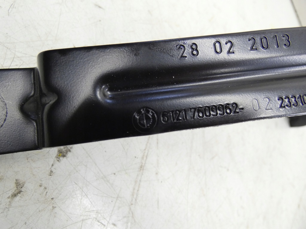 BMW F10 F11 F07 F12 BATTERIEHALTERUNG Product image