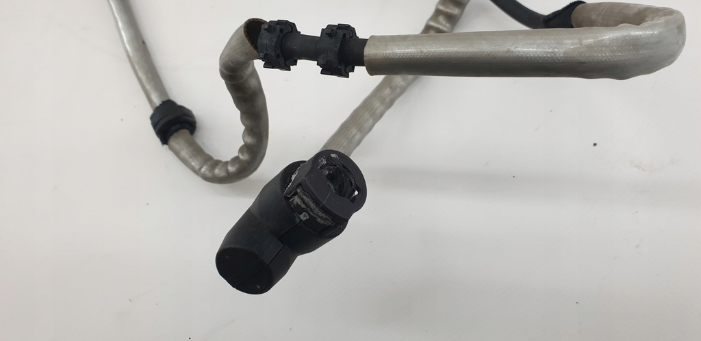 SCHLAUCHKABEL ADBLUE HEIZUNG RENAULT MASTER OPEL MOVANO NV400 204204518R Product image