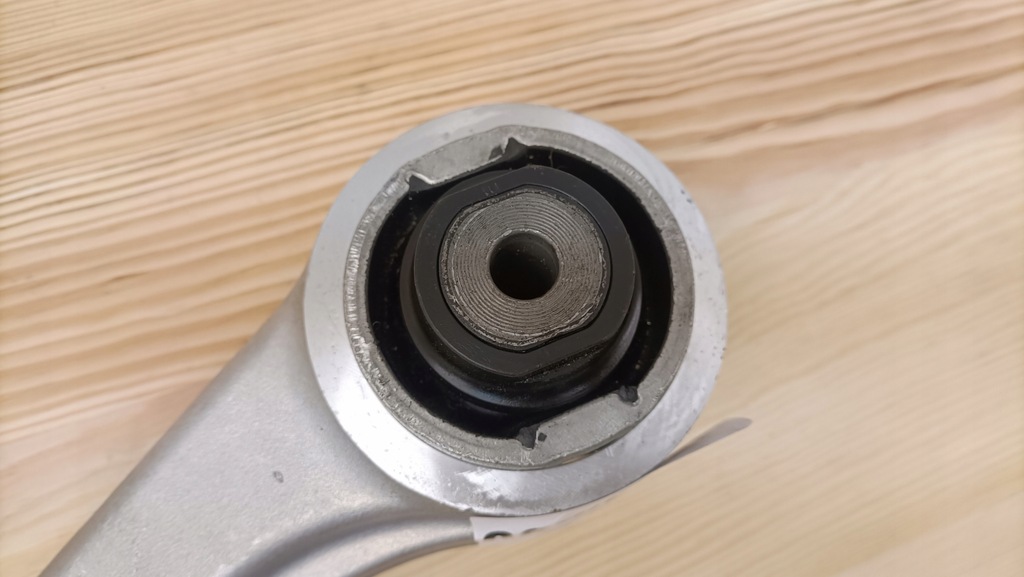 LINKS NEUE VORDERE SCHWINGEARME ALFA STELVIO GIULIA K2063 K124/609 Product image