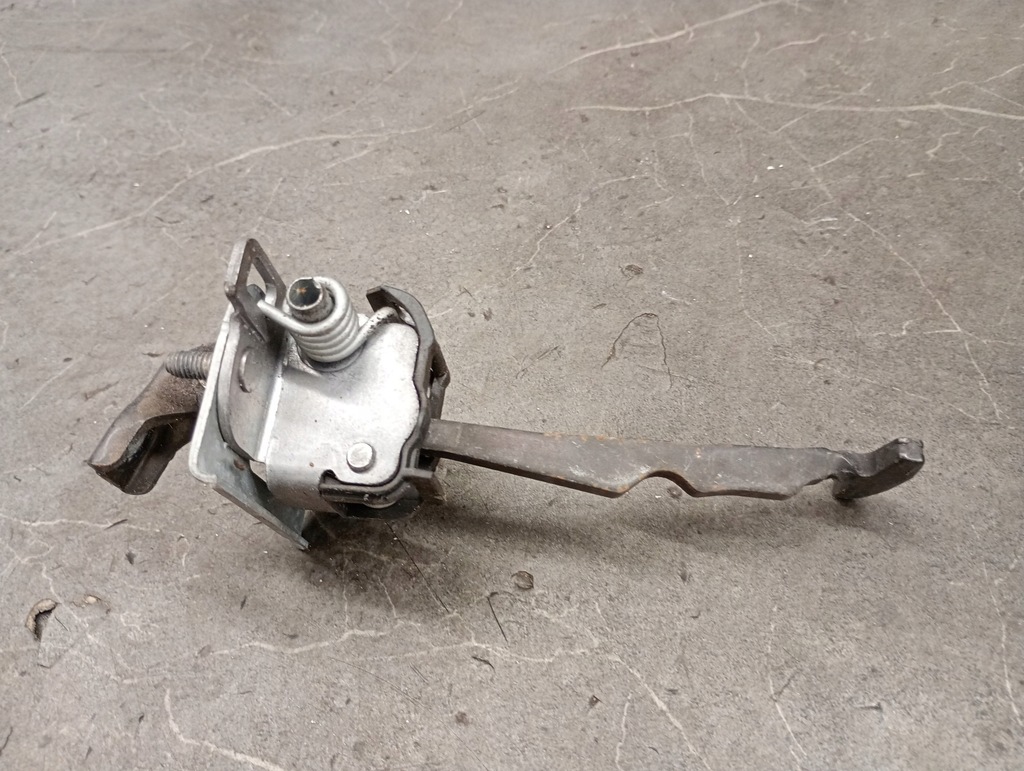 Türbegrenzer links vorne Peugeot 308 Product image