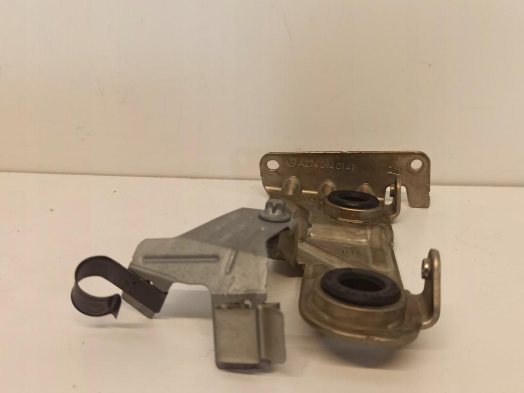 MERCEDES W205 SPRUNGGRIFFHALTERUNG A2740940141 Product image