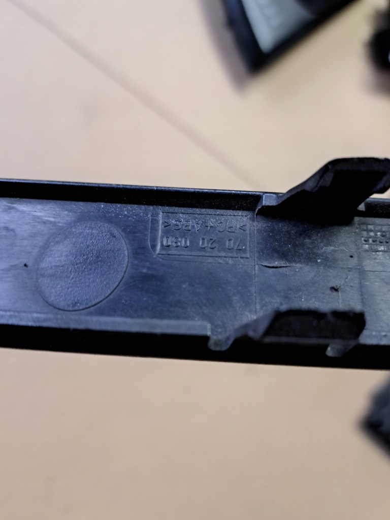 HECKLEUCHTENLEISTE RECHTS BLACKSAPHIRE BMW E46 COMPACT Product image
