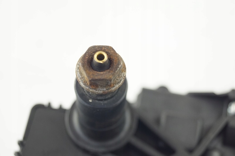 Audi A4 B6 Kombi Avant Heckwischermotor Product image