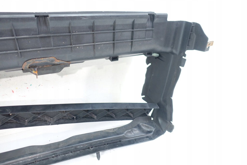 Range Rover Sport L320 2006-AH22-019A01-A Air Inlet Product image