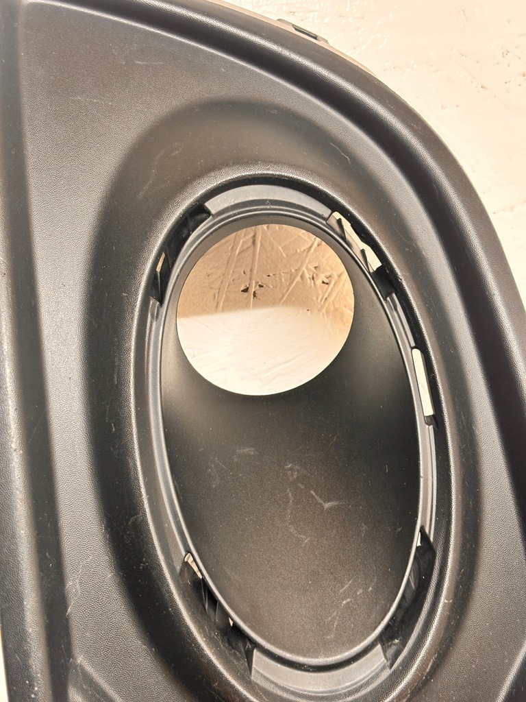 RENAULT MEGANE III LIFT – STOßSTANGENGRILL LINKS 261A32193R RECHTS 261A25882R Product image