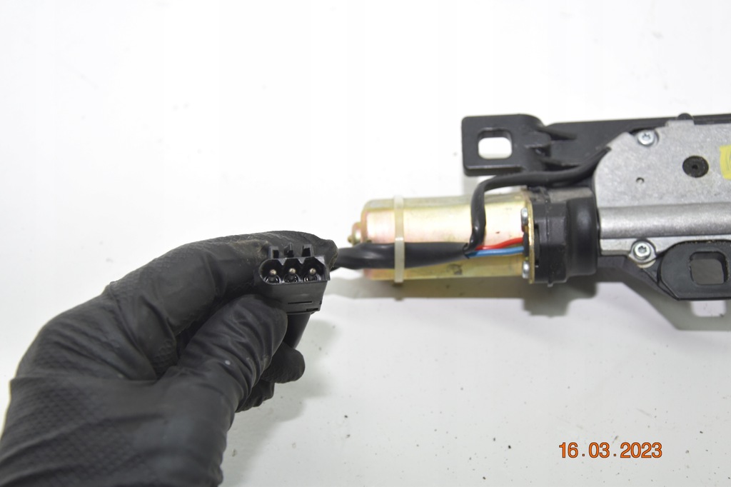 Kofferraumdeckel-Absenkschloss BMW 7 E65 7014872 Product image