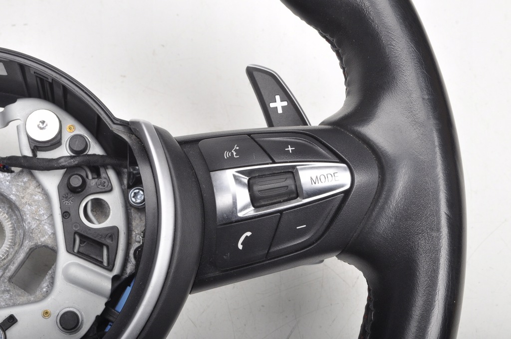 BMW M3 F80 LEDERLENKRAD M PADLE PACK Product image