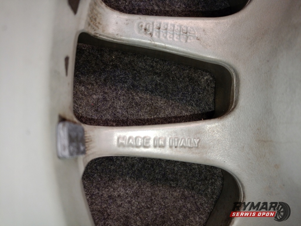 Leichtmetallfelgen O.Z RACING F1 15" 4X108 ET28 PEUGEOT FORD VOLVO AUDI KPL Product image
